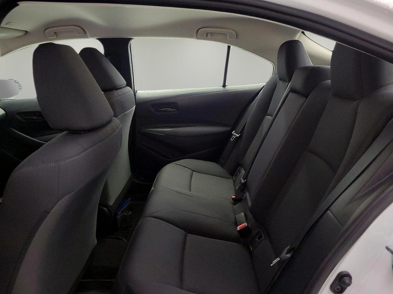 Toyota Corolla LE 2024