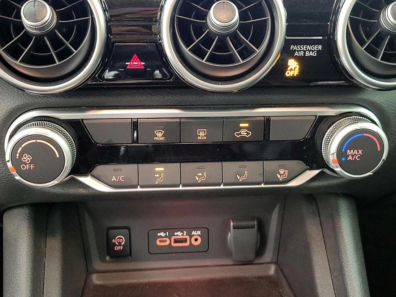 Nissan Sentra SV 2024