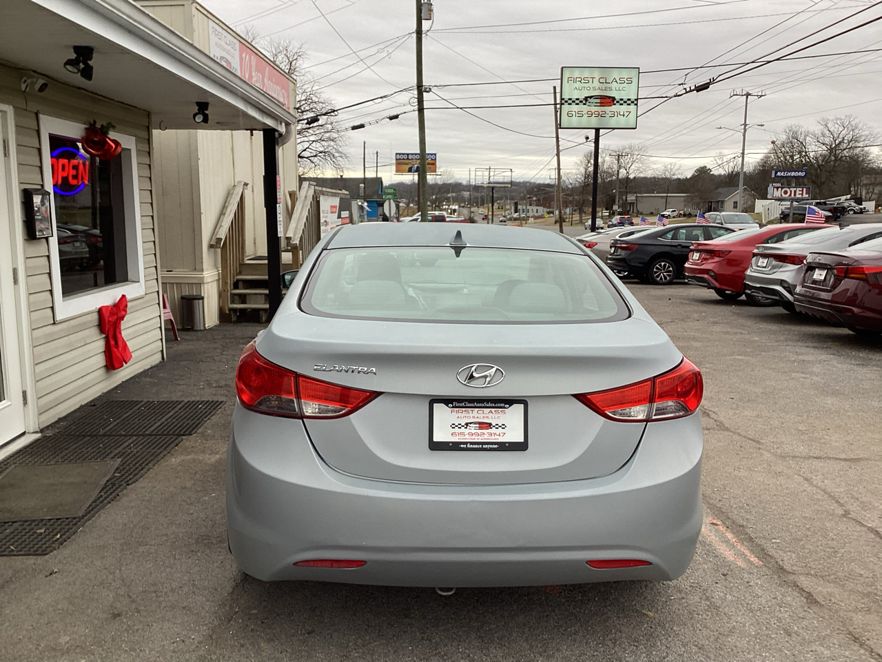 Hyundai Elantra 4dr Sdn Auto 2013