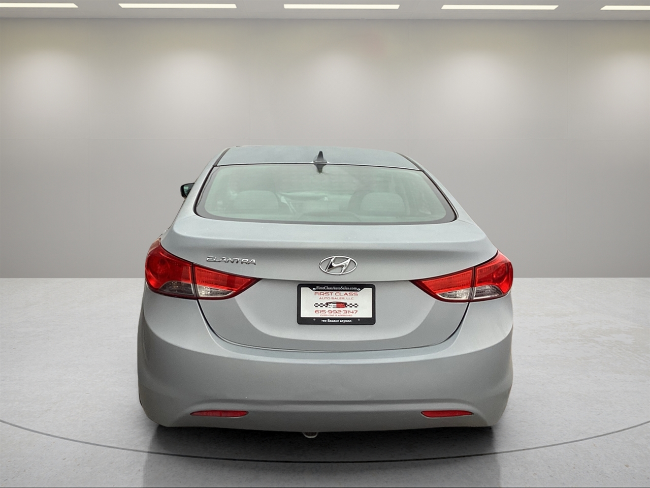 Hyundai Elantra GLS M/T 2013