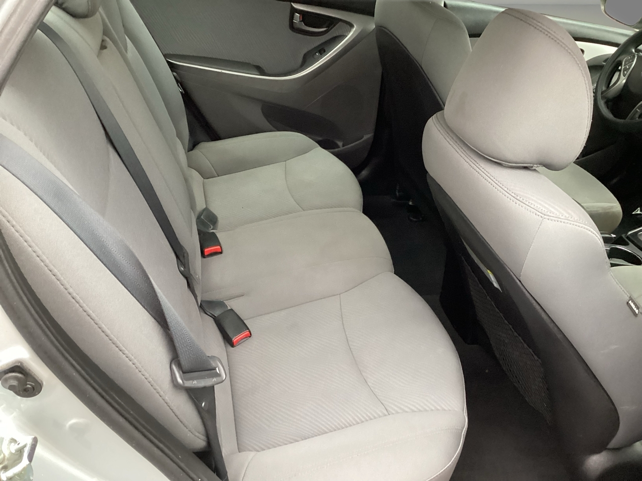 Hyundai Elantra GLS M/T 2013