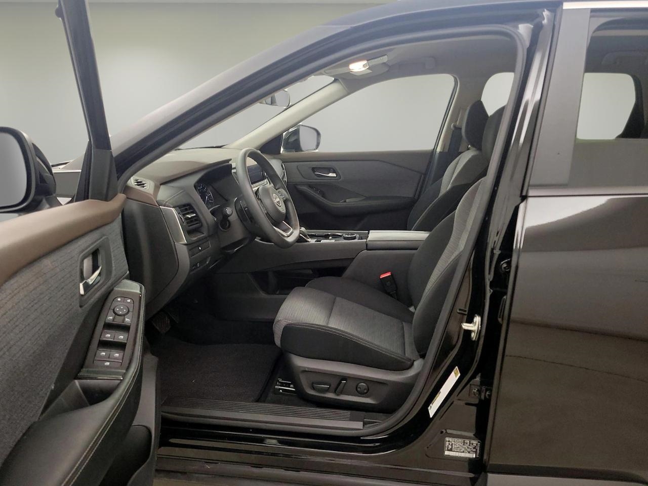 Nissan Rogue SV AWD 2023