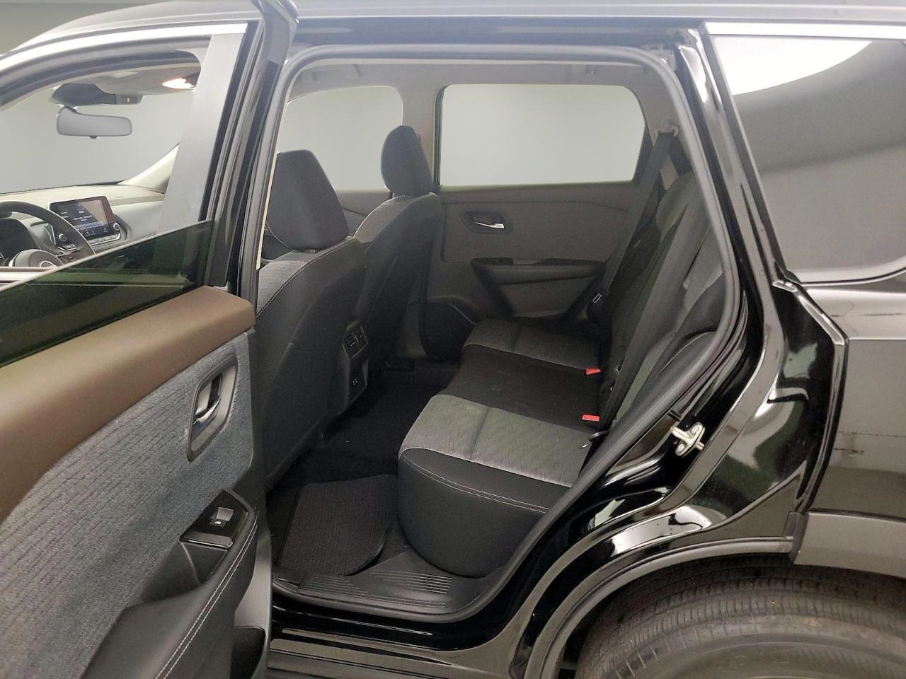 Nissan Rogue SV AWD 2023