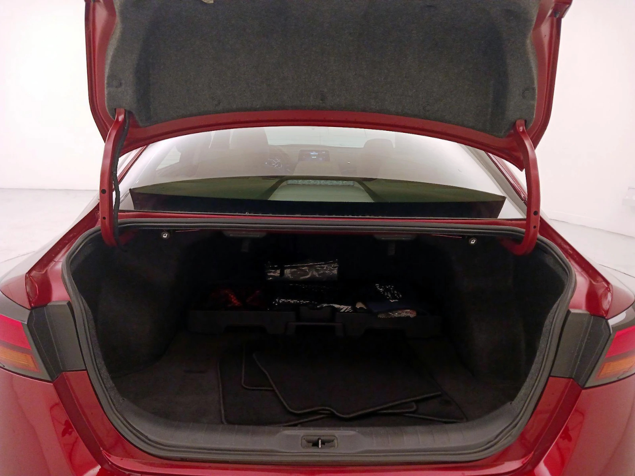 Nissan Altima 2.5 SV 2025