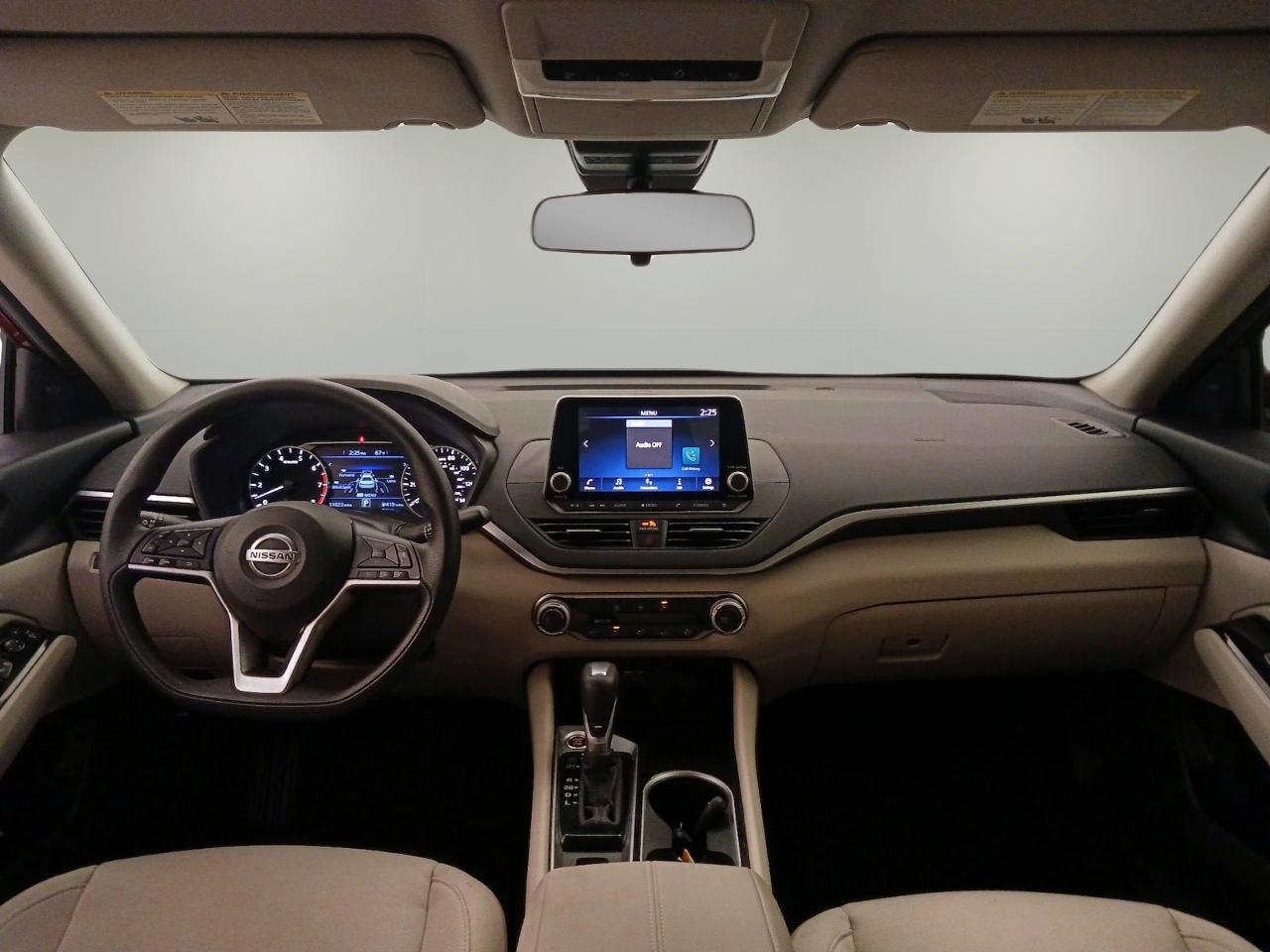 Nissan Altima 2.5 SV 2025