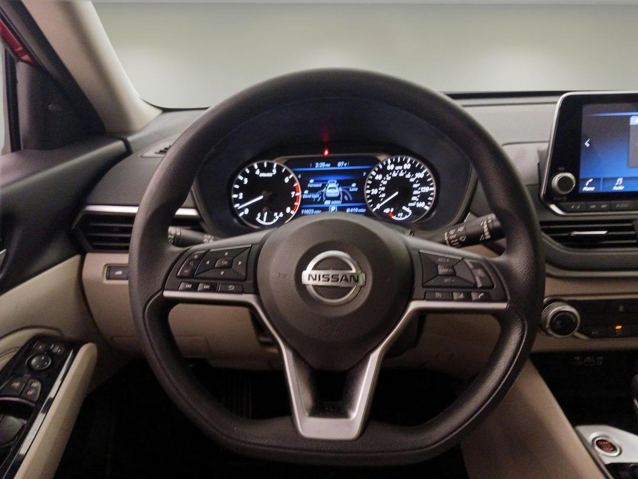 Nissan Altima 2.5 SV 2025