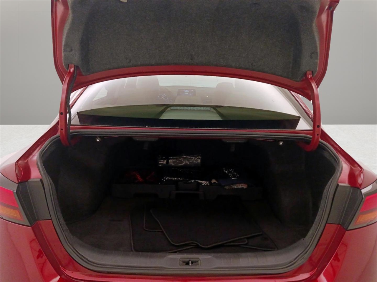 Nissan Altima 2.5 SV 2025