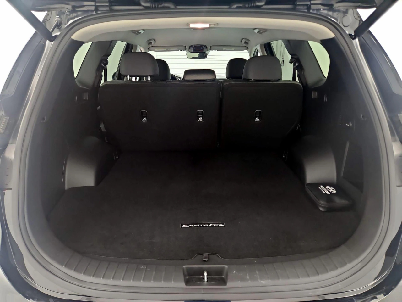 Hyundai Santa Fe SEL 2023