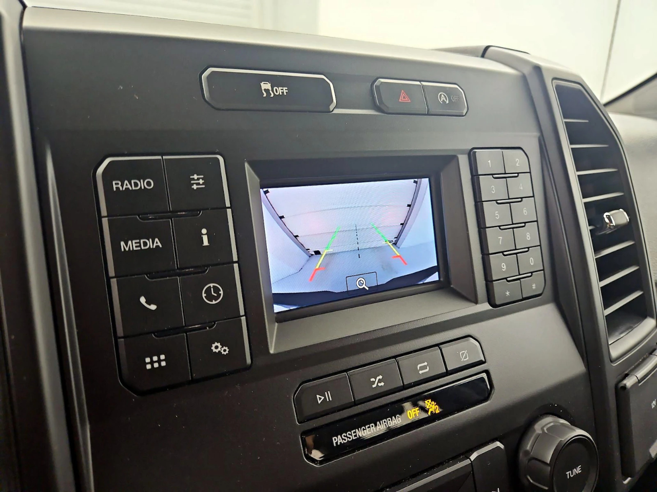 Ford F-150 XL SuperCab 8-ft. Bed 4WD 2021