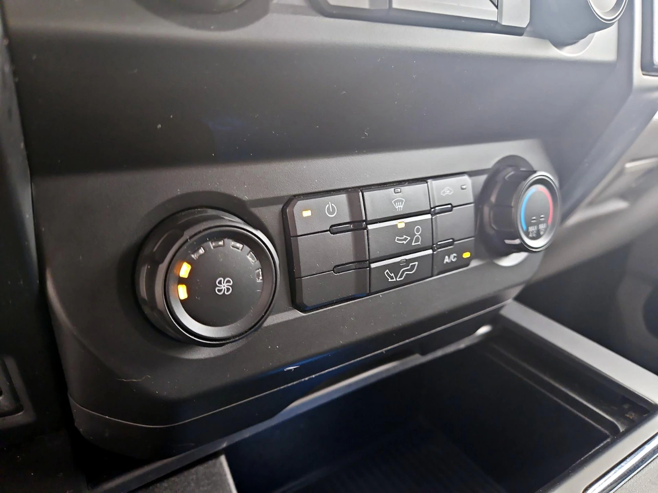 Ford F-150 XL SuperCab 8-ft. Bed 4WD 2021