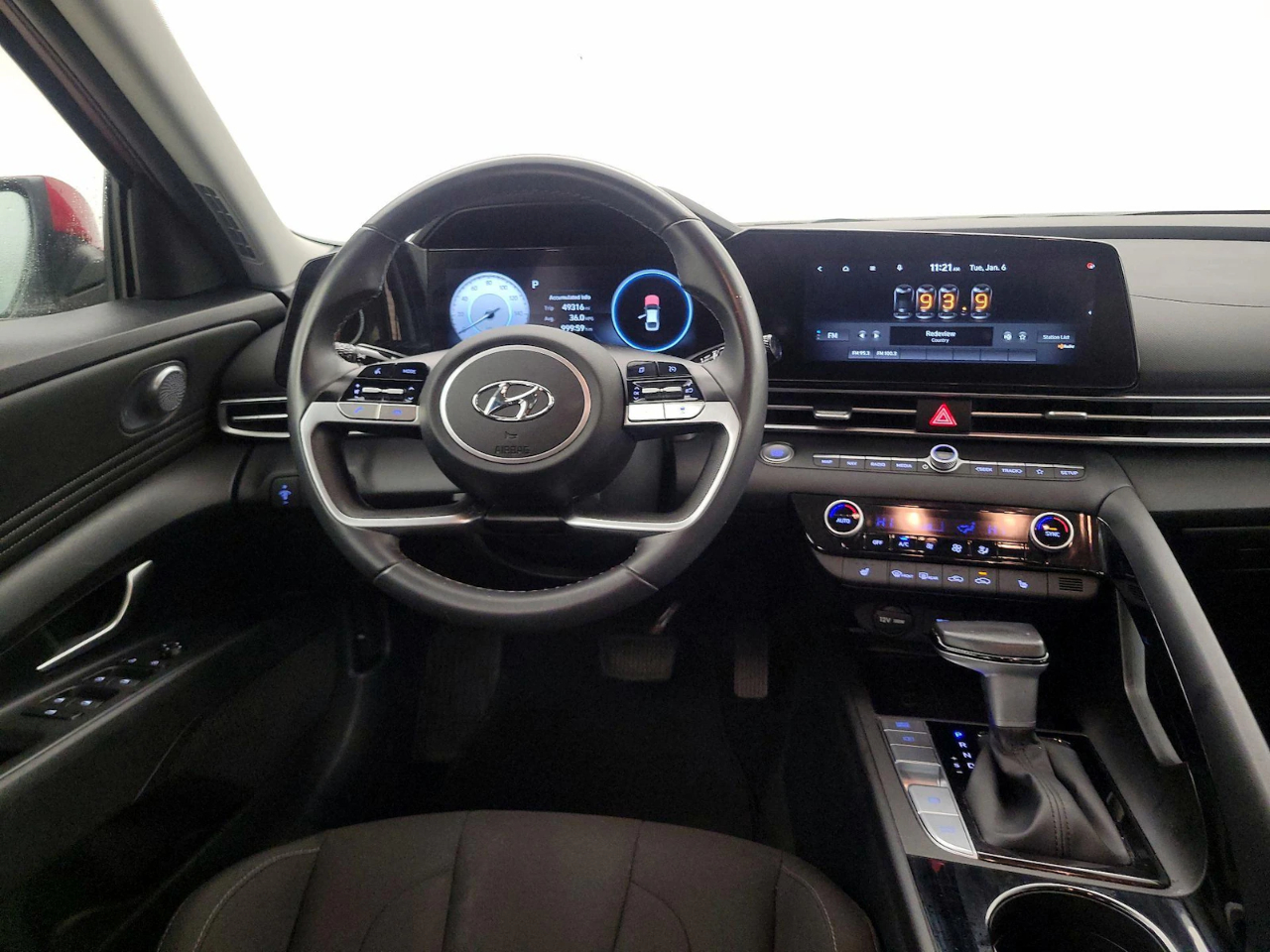 Hyundai Elantra SEL 2023