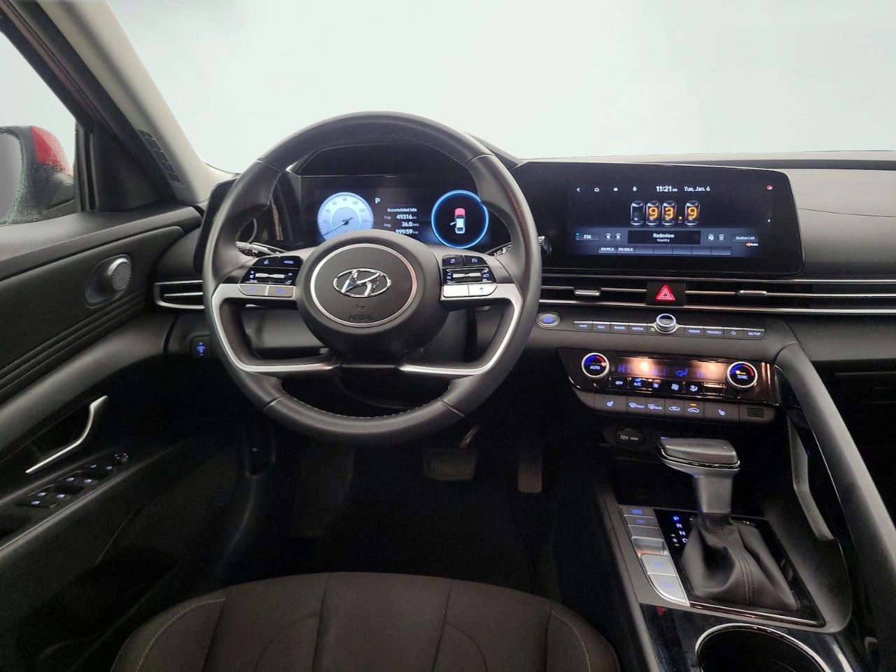 Hyundai Elantra SEL 2023