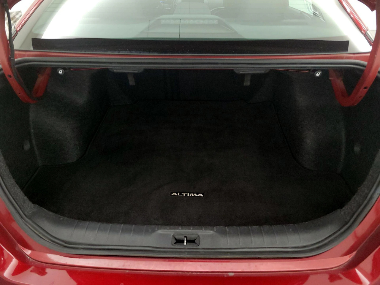 Nissan Altima 2.5 SV 2025