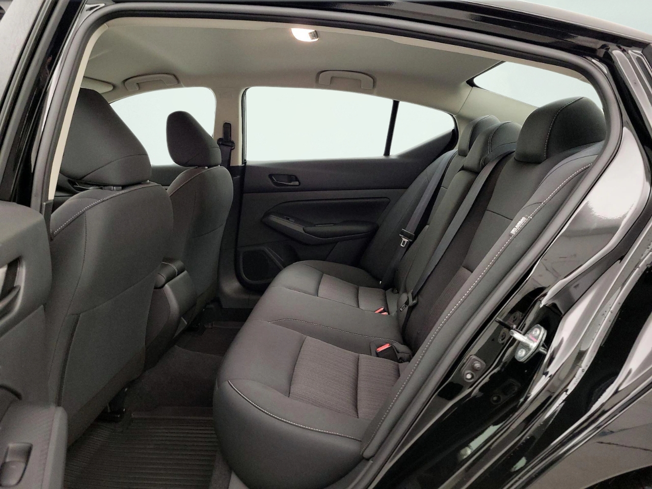 Nissan Altima 2.5 SV 2025