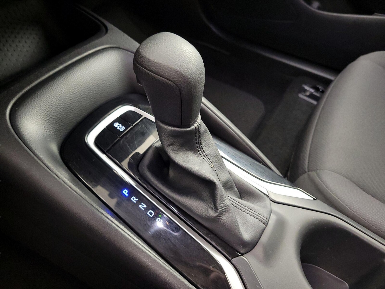 Toyota Corolla LE 2025