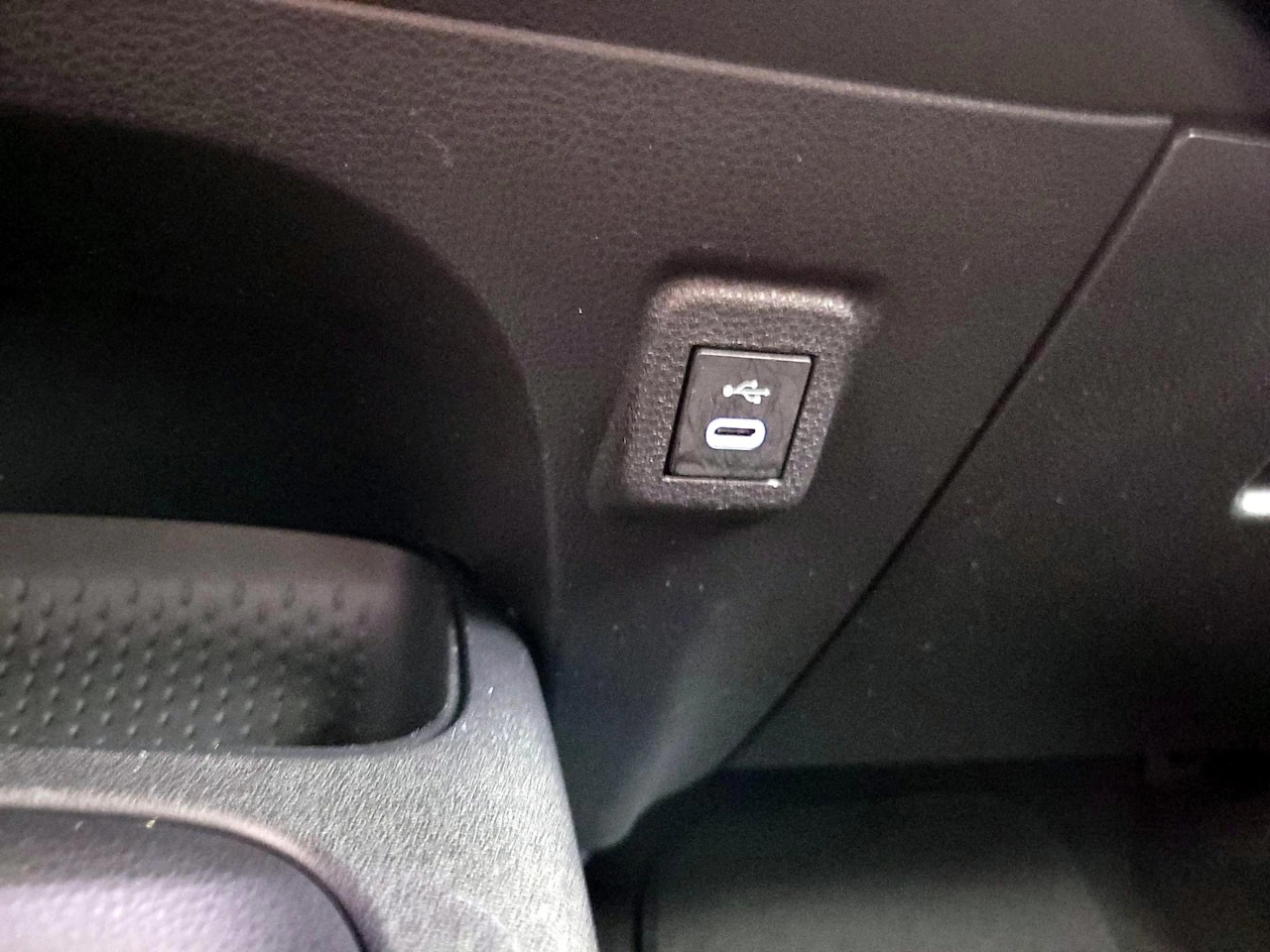 Toyota Corolla LE 2025