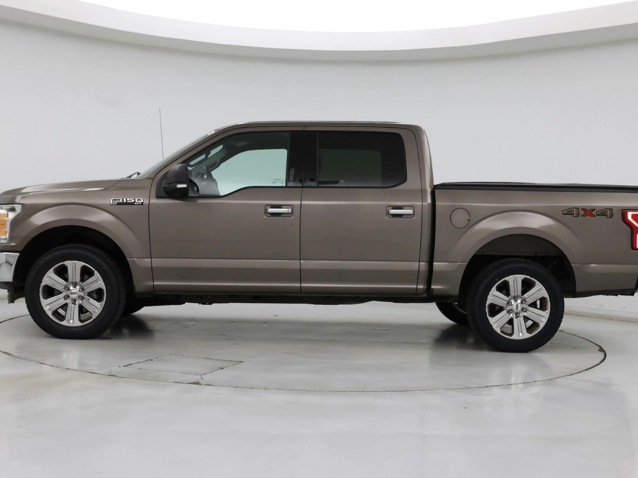 Ford F-150 XL SuperCrew 5.5-ft. Bed 2WD 2019