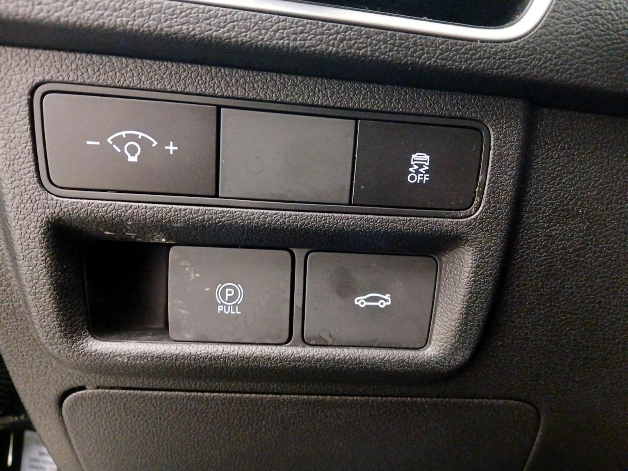 Hyundai Sonata Hybrid SEL 2025