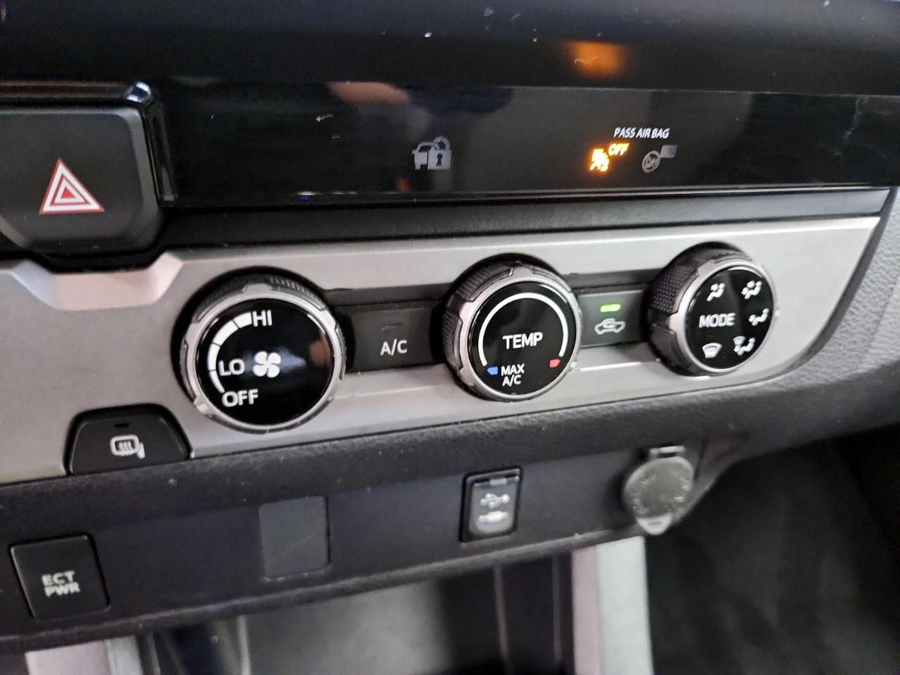 Toyota Tacoma SR5 Access Cab I4 6AT 2WD 2018