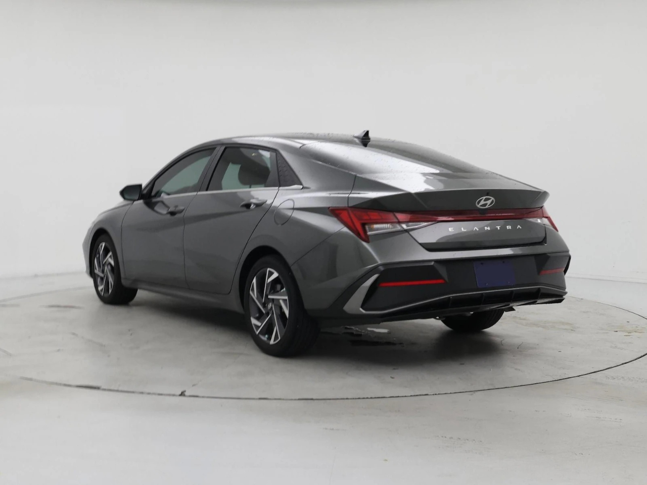 Hyundai Elantra SEL Convenience 2025