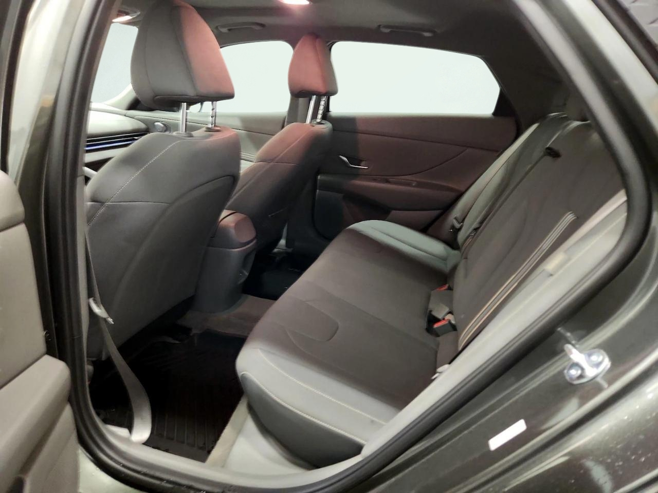 Hyundai Elantra SEL Convenience 2025