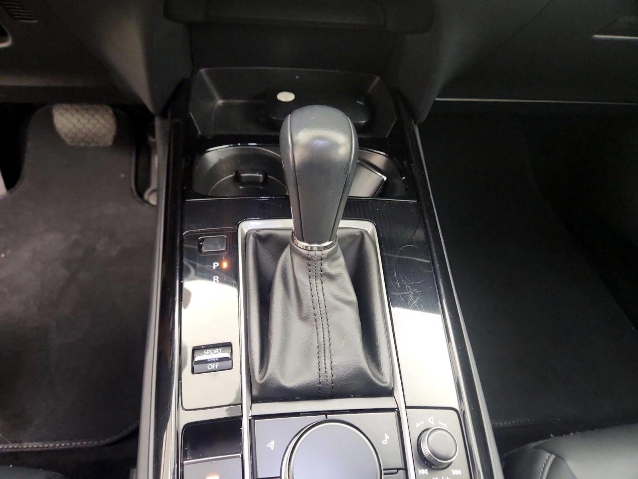 Mazda CX-30 Select 2025