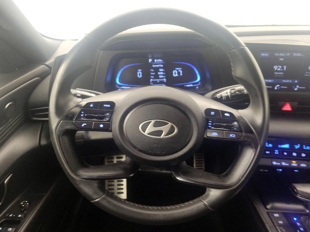 Hyundai Elantra SEL Convenience 2025
