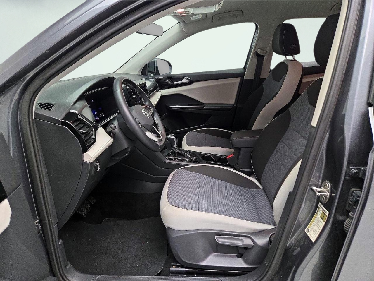 Volkswagen Taos S 4MOTION 2025