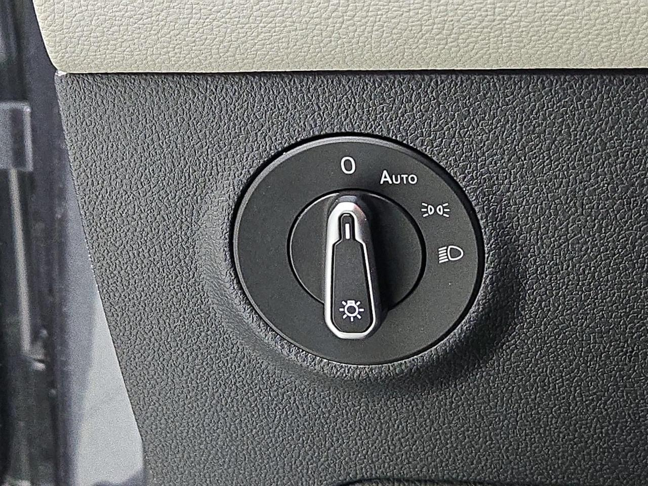 Volkswagen Taos S 4MOTION 2025