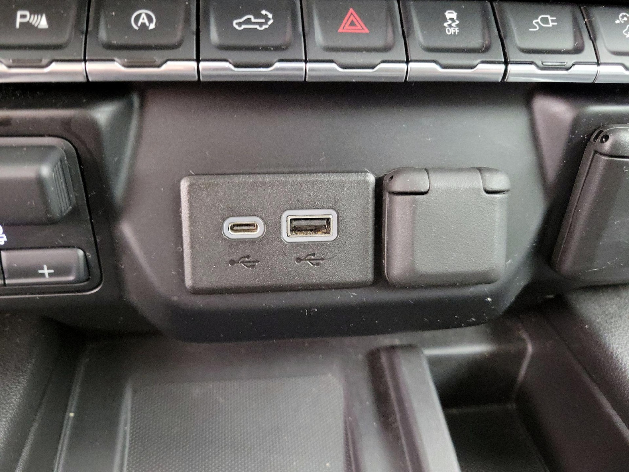 Chevrolet Silverado 1500 LTZ Crew Cab 2WD 2019