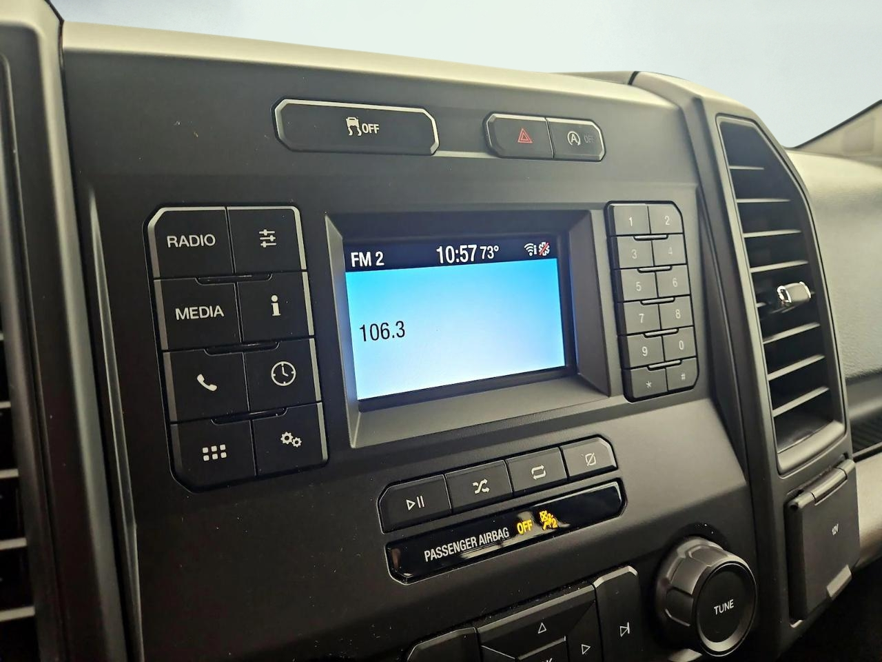 Ford F-150 XL SuperCrew 5.5-ft. Bed 4WD 2019