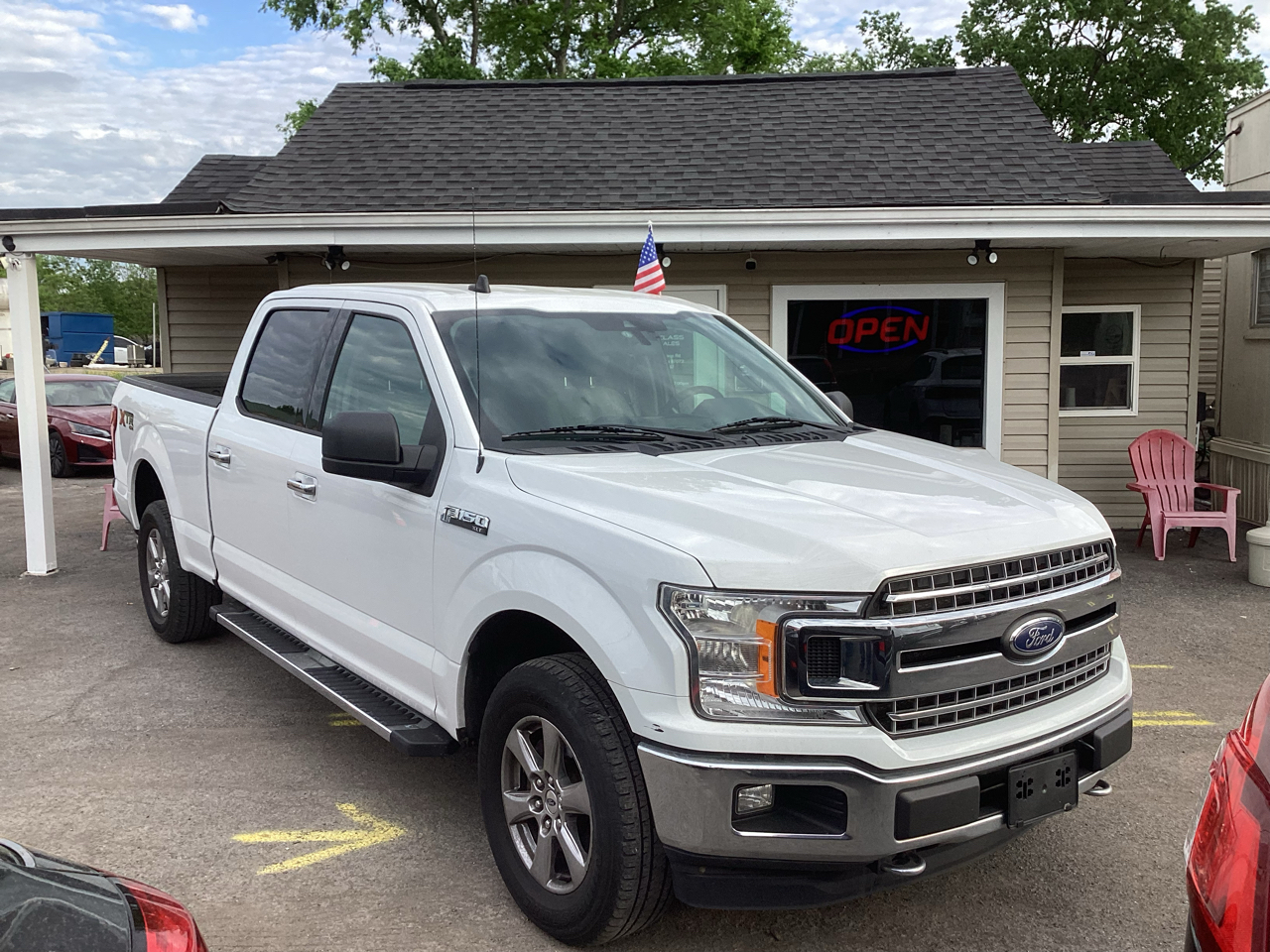 2019 Ford F-150 4WD SuperCrew XLT Box