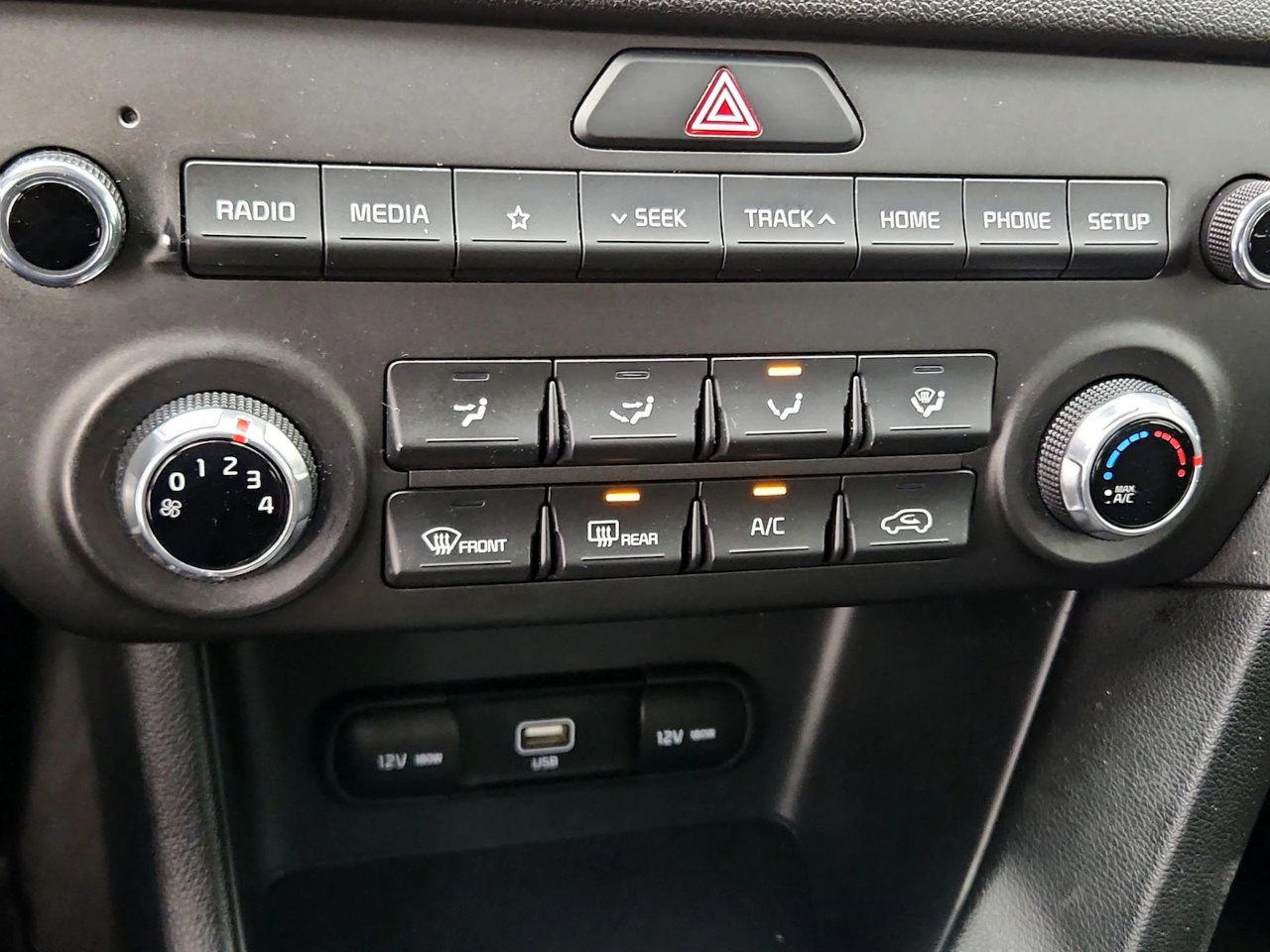 Kia Sportage LX FWD 2022