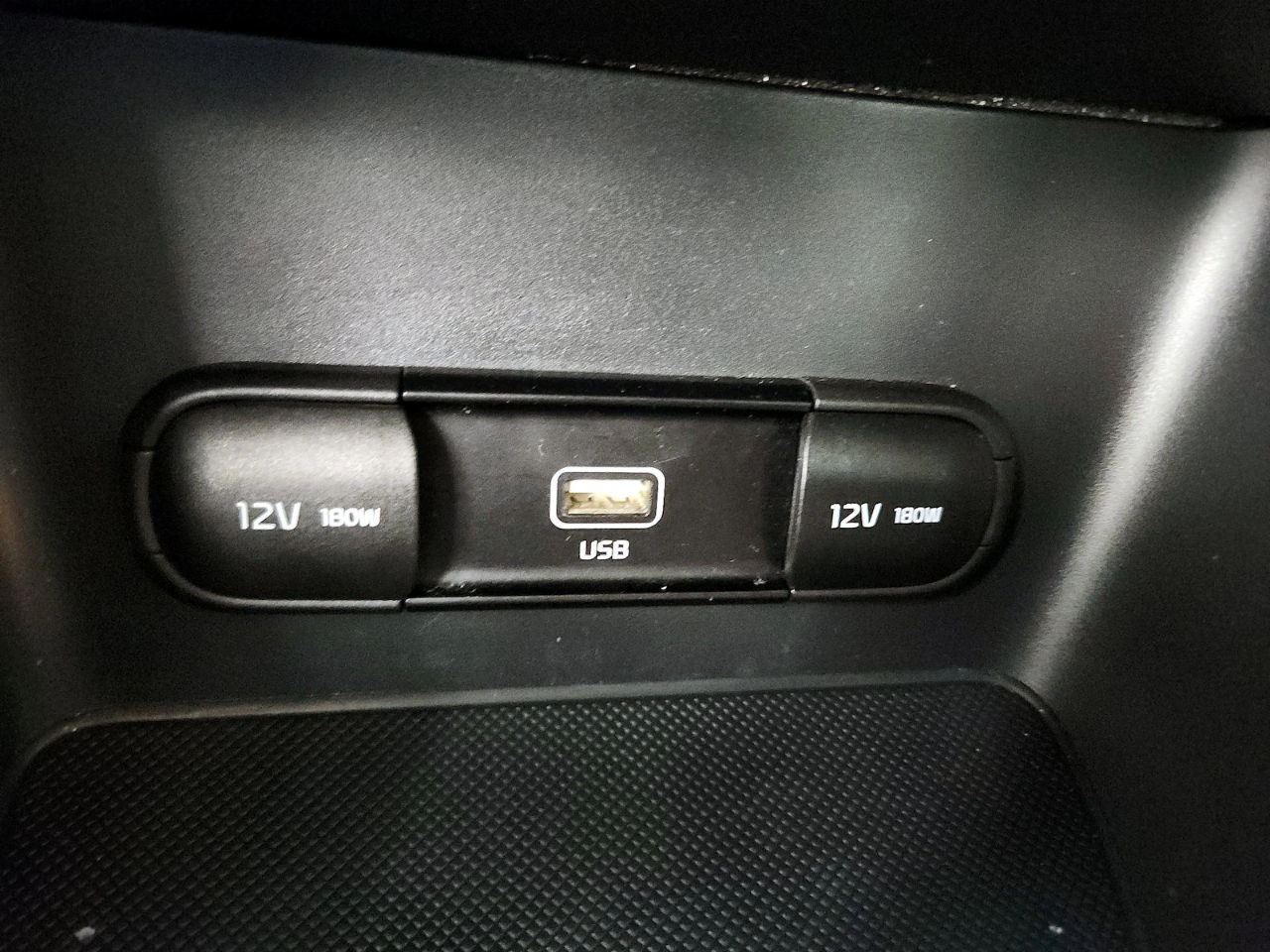 Kia Sportage LX FWD 2022