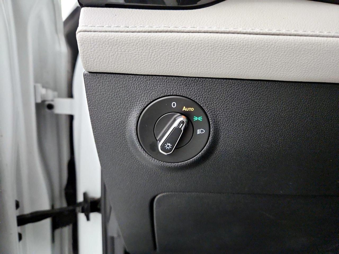 Volkswagen Taos S 4MOTION 2025