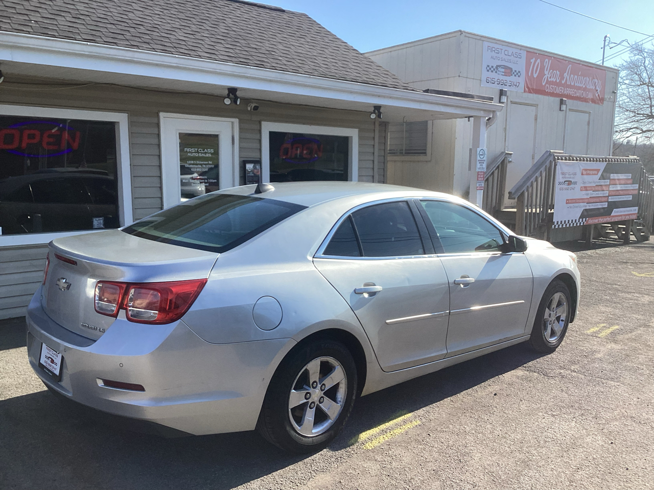 Chevrolet MALIBU LS Base 2010