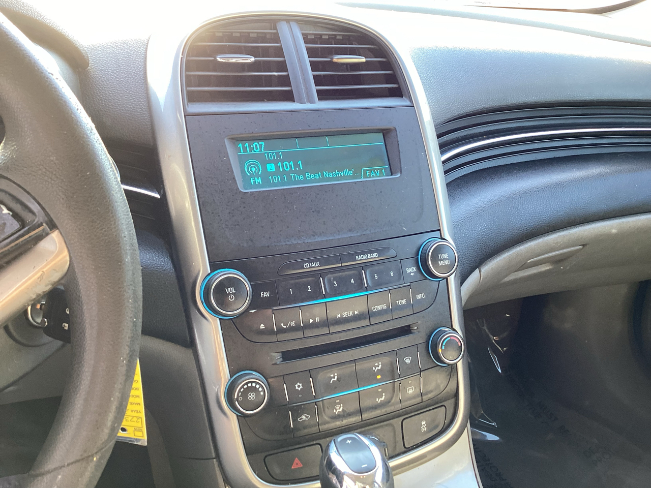 Chevrolet MALIBU LS Base 2010