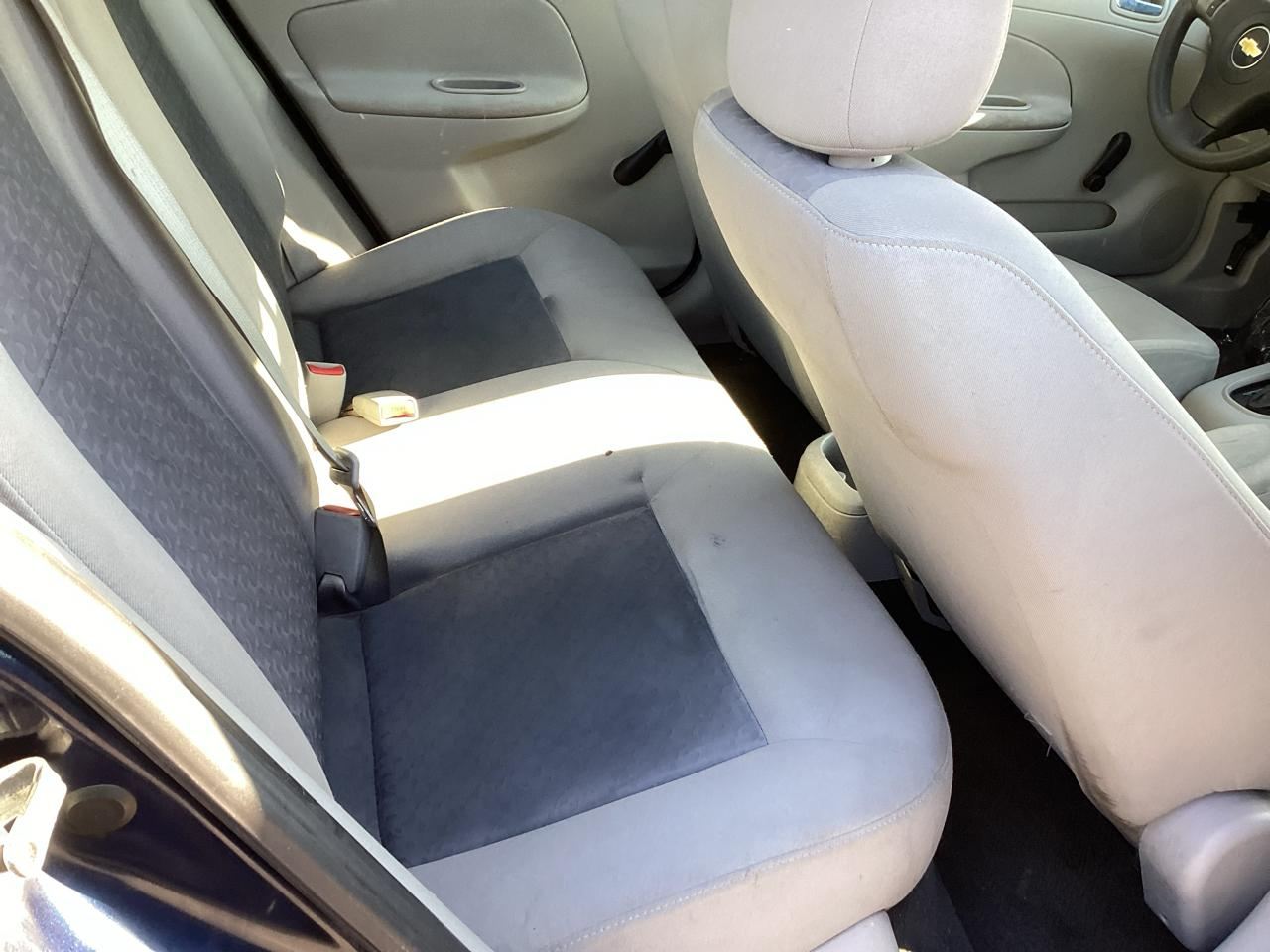 Chevrolet Cobalt  2010