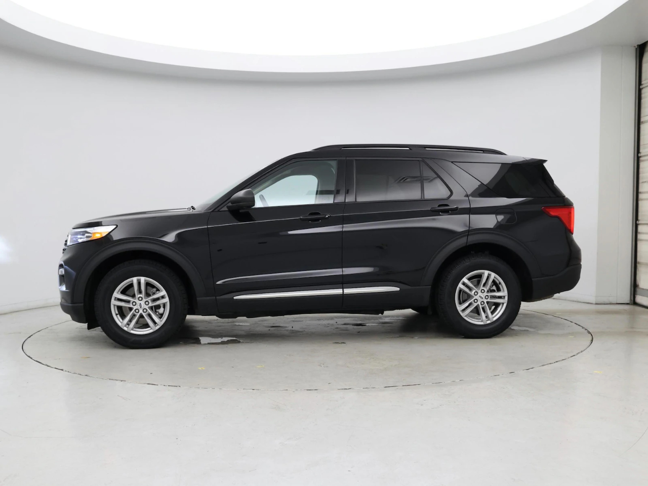 Ford Explorer XLT AWD 2024
