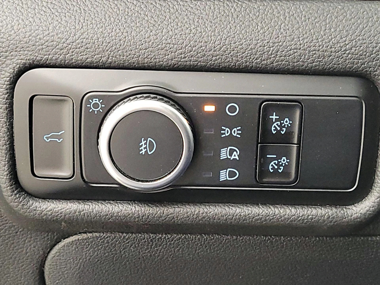 Ford Explorer XLT AWD 2024