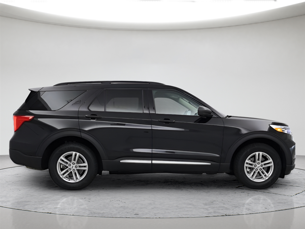 Ford Explorer XLT AWD 2024