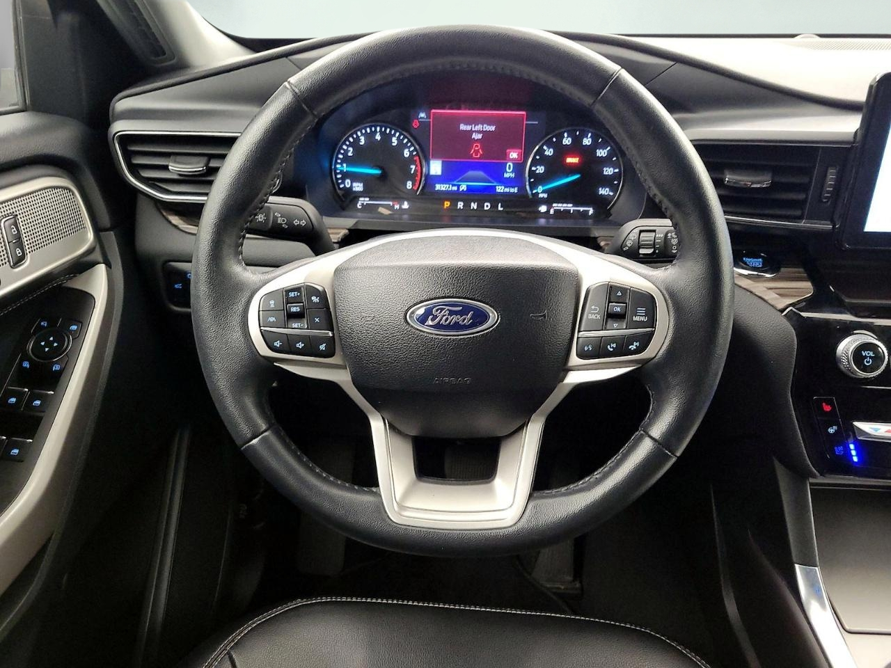 Ford Explorer XLT AWD 2024