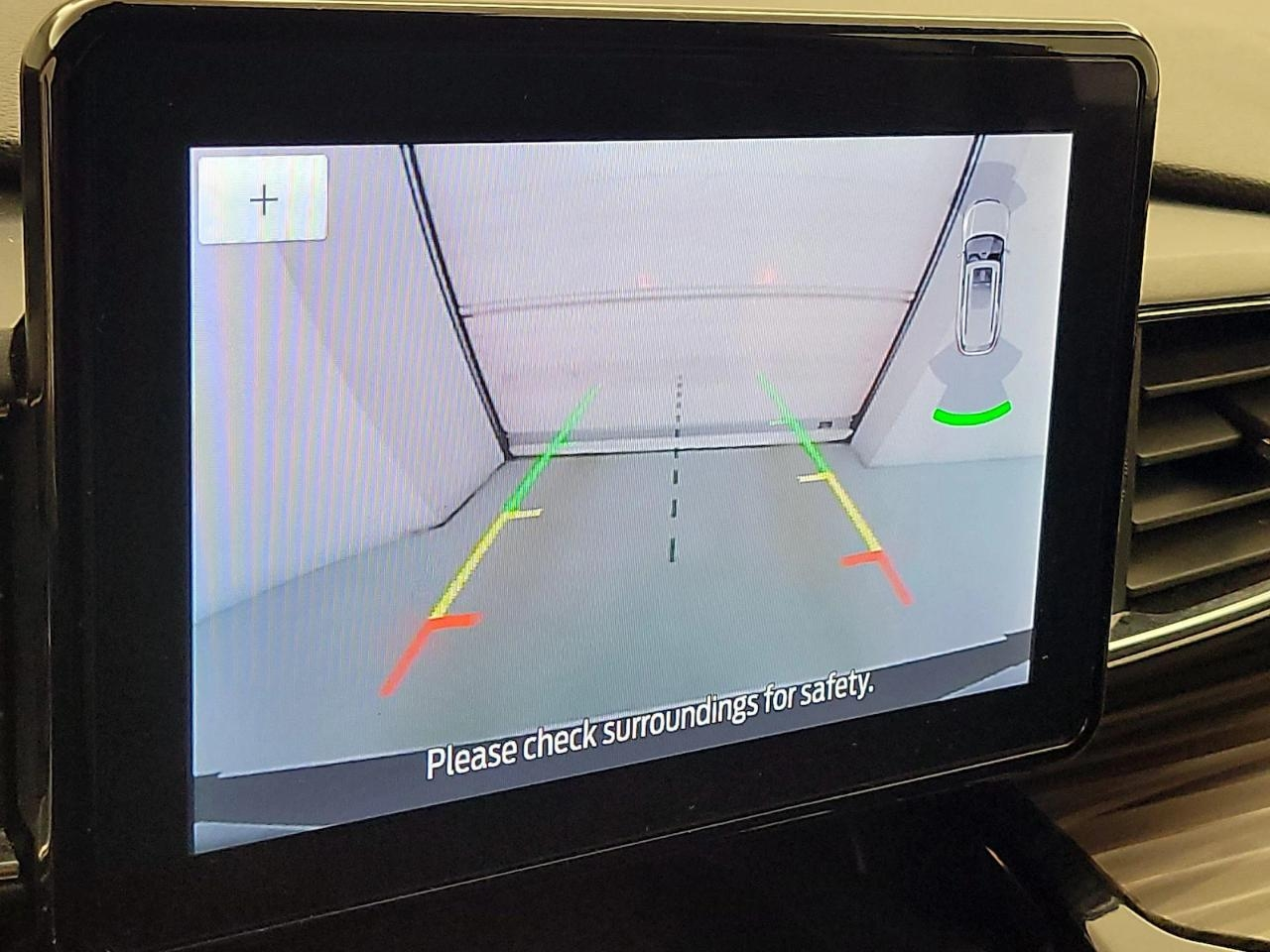 Ford Explorer XLT AWD 2024