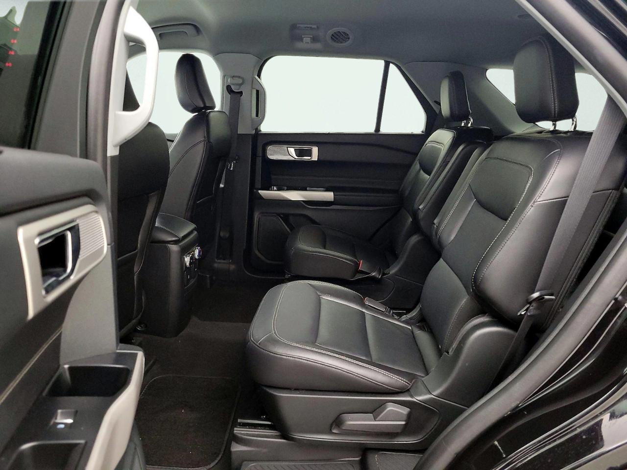 Ford Explorer XLT AWD 2024