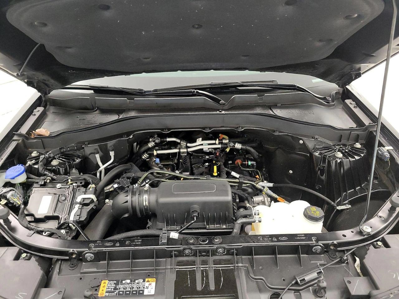 Ford Explorer XLT AWD 2024