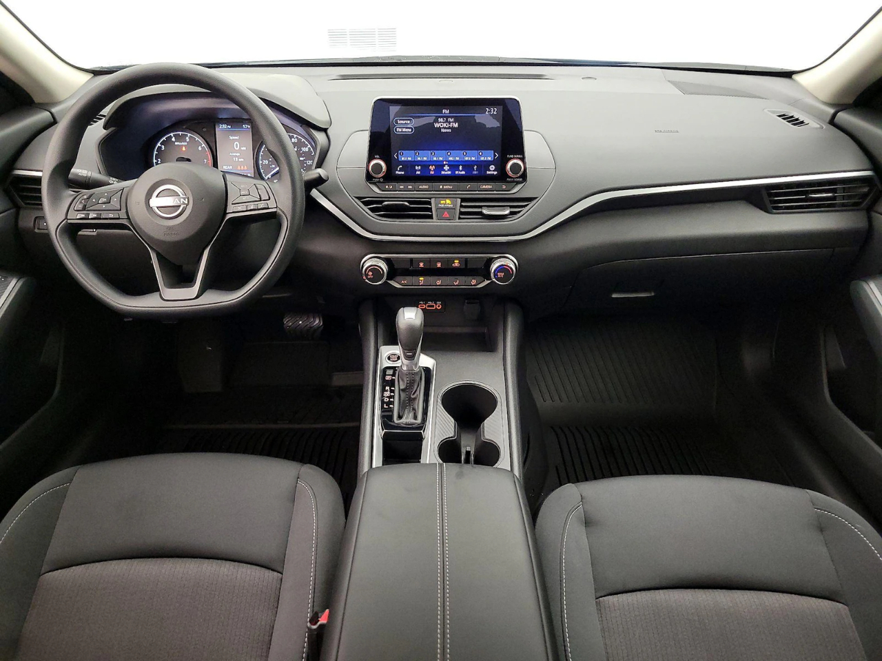 Nissan Altima 2.5 SV 2025