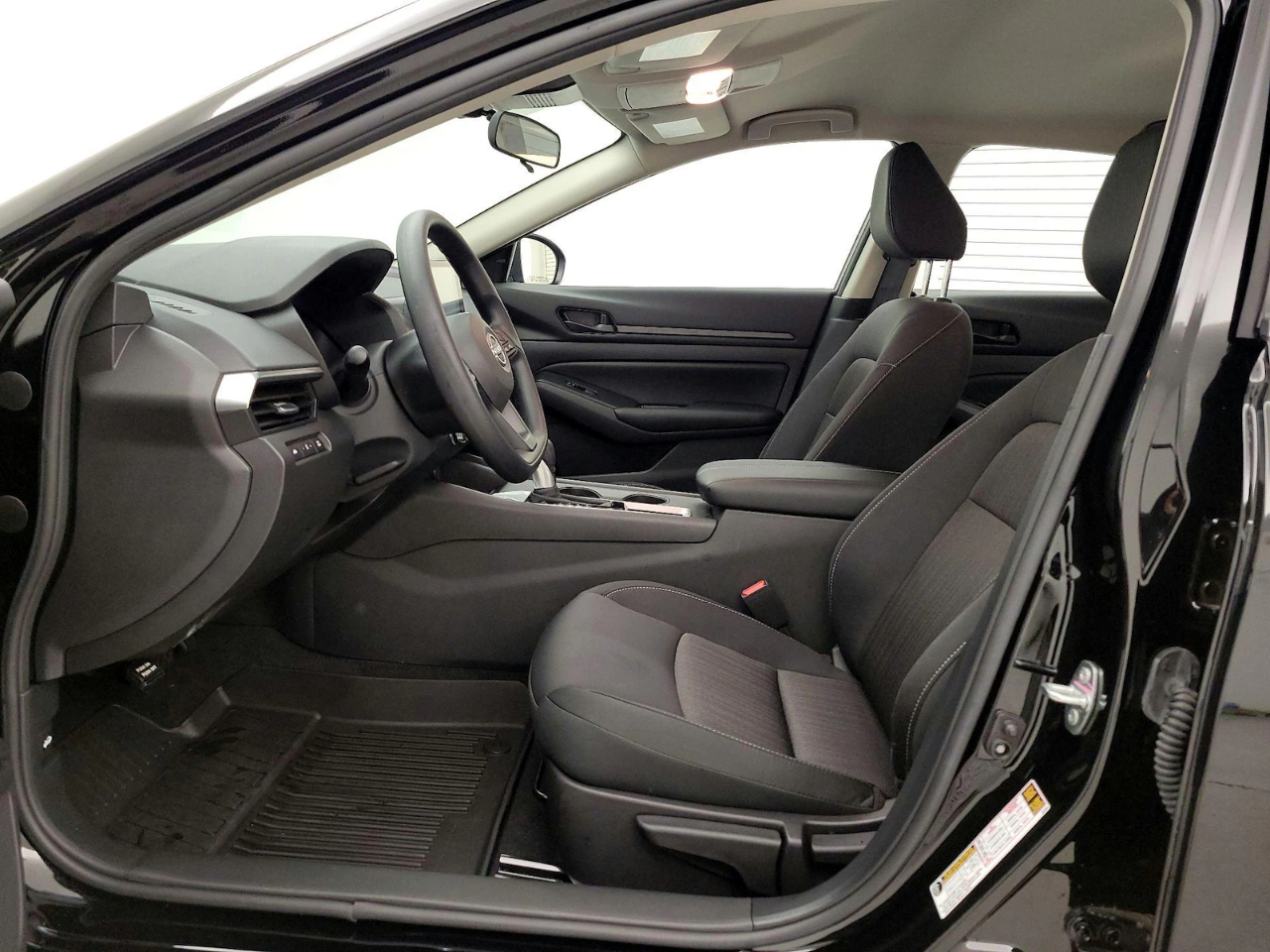 Nissan Altima 2.5 SV 2025