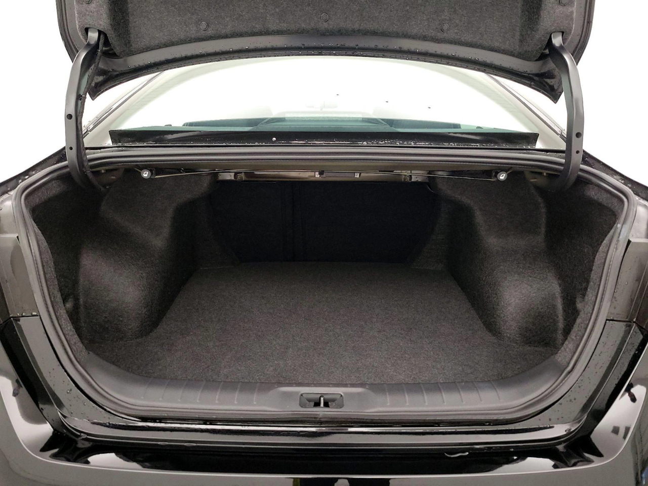 Nissan Altima 2.5 SV 2025