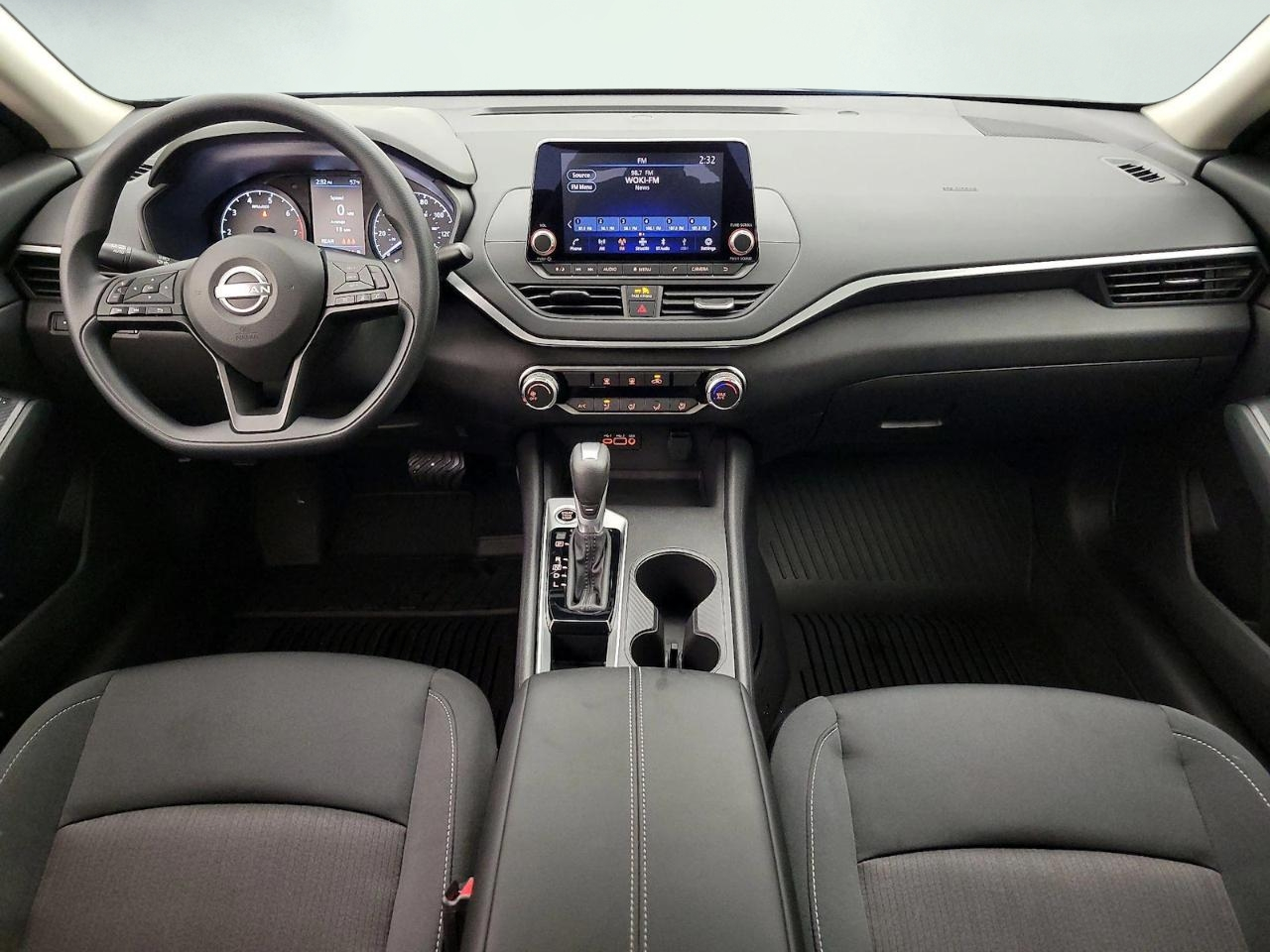 Nissan Altima 2.5 SV 2025