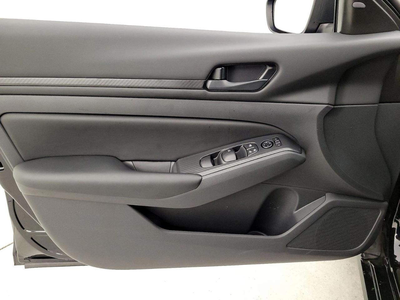 Nissan Altima 2.5 SV 2025